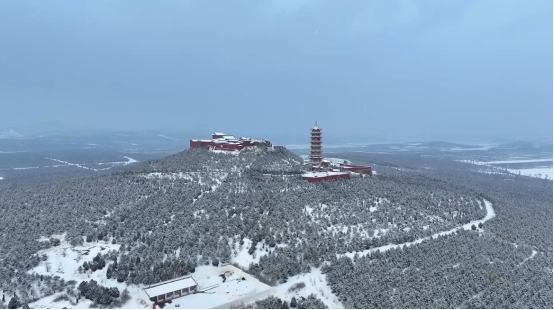 雪后昊天寺